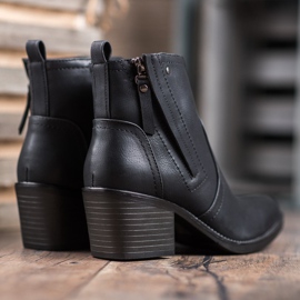 J. Star Botas cómodas en un poste negro 3