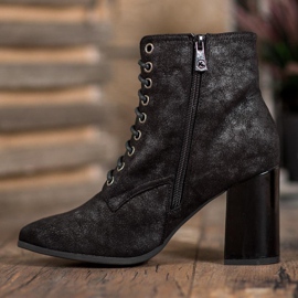 Kylie Botines atados en un poste negro 3
