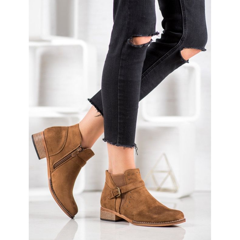 Clowse Botas camel con hebilla marrón 1