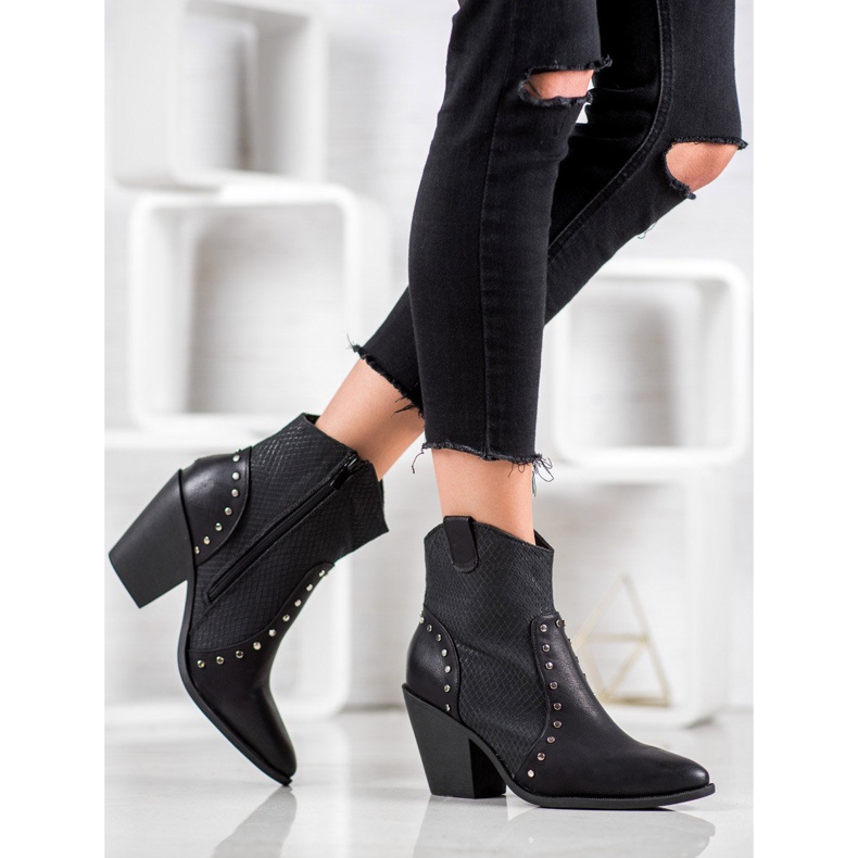 Small Swan Botas de vaquero calientes con tacones altos negro 1