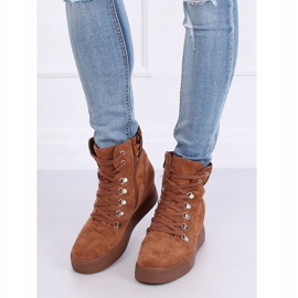Botas sobre una cuña oculta camel RQ216 Camel marrón 3