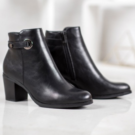 Ideal Shoes Botas clásicas de cuero ecológico negro 3
