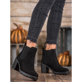 SDS Cómodas botas Chelsea en un poste negro 2 SDS Cómodas botas Chelsea en un poste negro 2