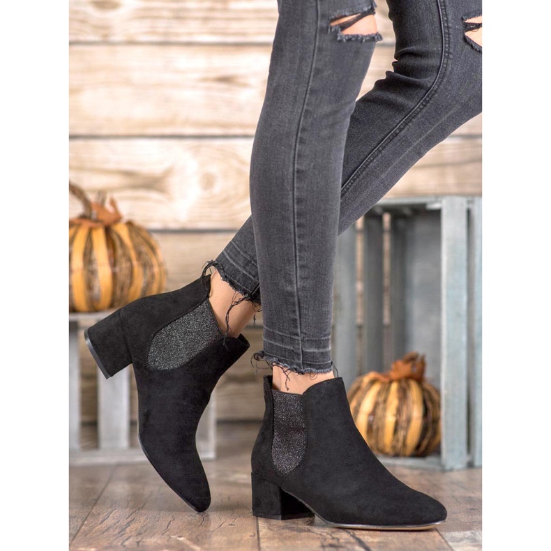 Ideal Shoes Botines chelsea con purpurina negro 1