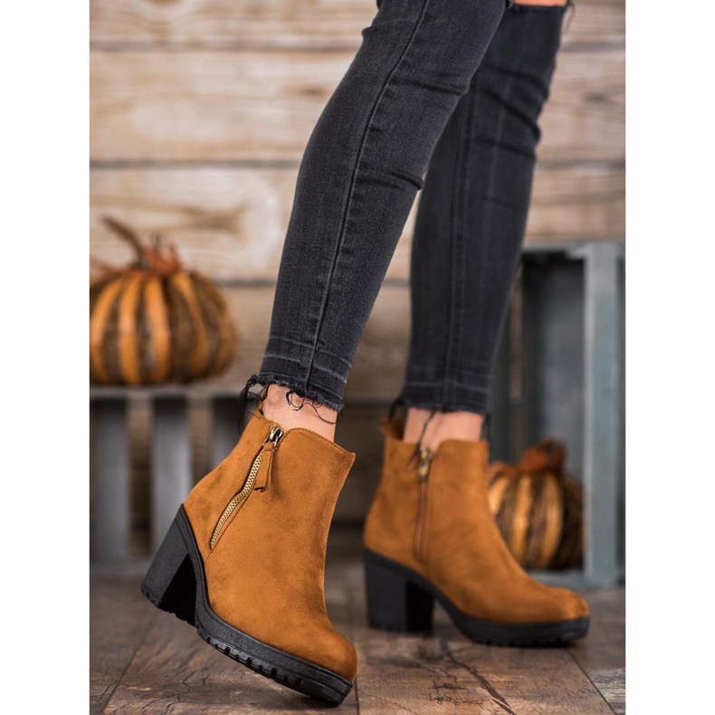 SHELOVET Botas cómodas en la plataforma marrón 1 SHELOVET Botas cómodas en la plataforma marrón 1