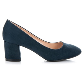 Fama Zapatos de tacón de ante en un pilar azul 3