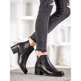 J. Star Botas cálidas con cuero ecológico negro 2