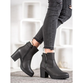 J. Star Botas casuales negro 6