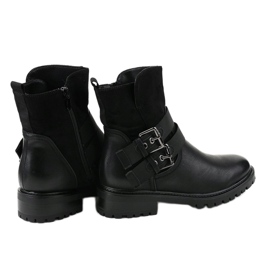 Botas negras planas aisladas M386 negro 3