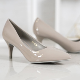 Comer Tacones cómodos barnizados gris 2