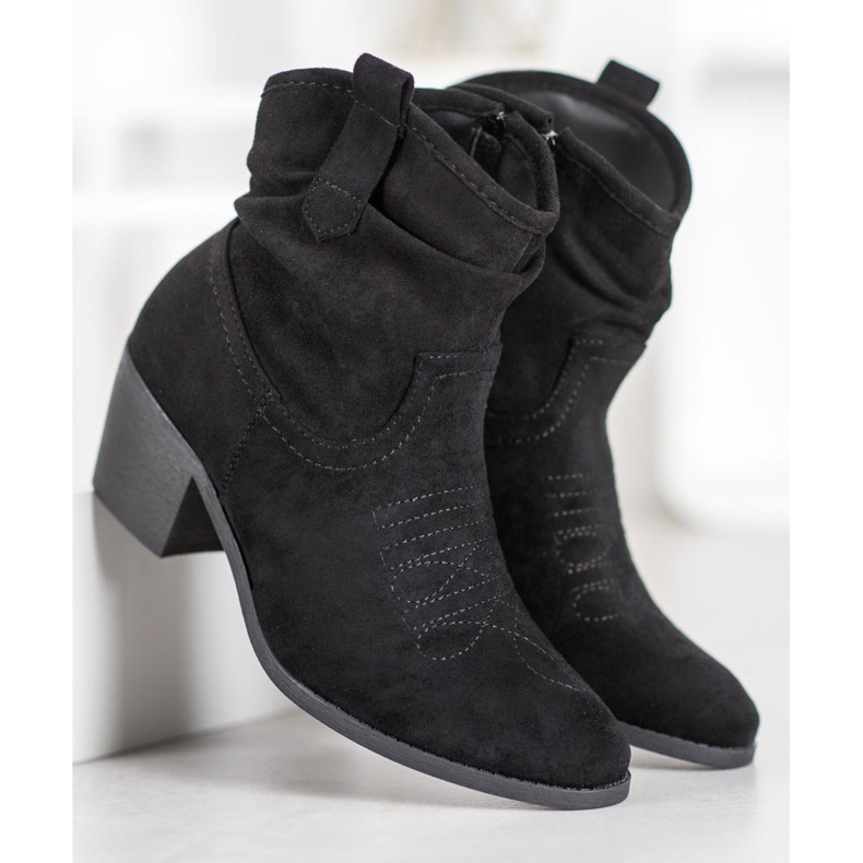 Super Mode Cómodas botas de vaquero en un poste negro 2