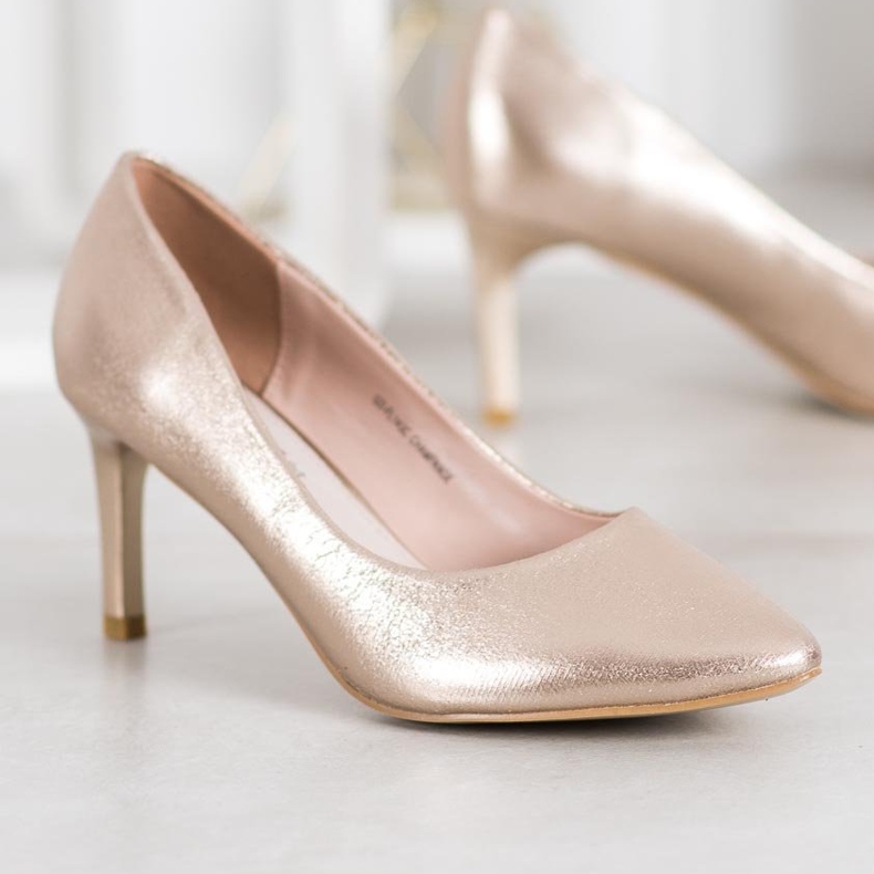 Goodin Tacones dorados 1