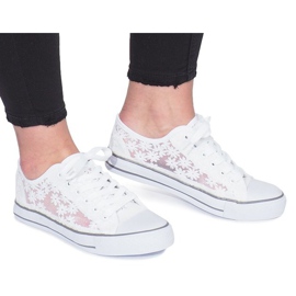 Zapatillas Impress beige calado blanco 2