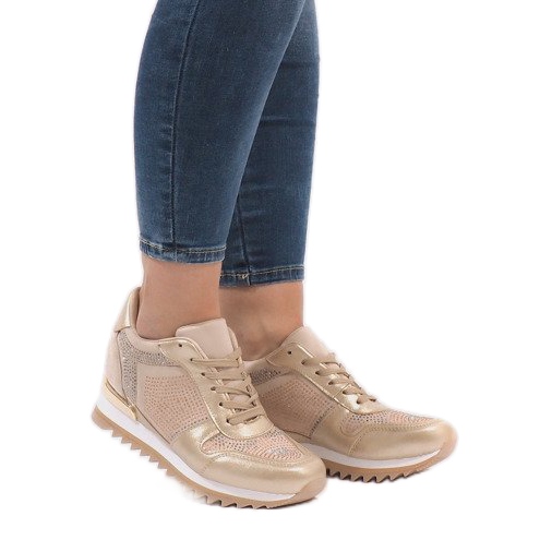 Zapatillas doradas en la cuña G-125 dorado 1