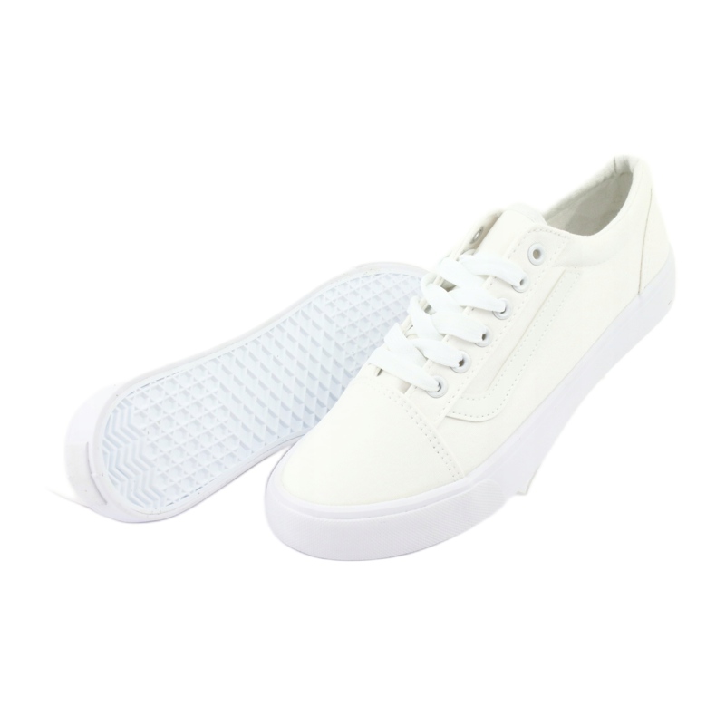 Zapatillas AlaVans Atletico 18081 con cordones blanco 3