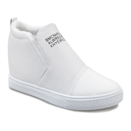 Zapatillas blancas en la cuña DD408-2 blanco 1