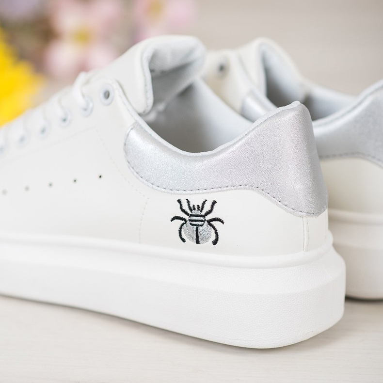 Kylie Calzado deportivo de moda blanco 2