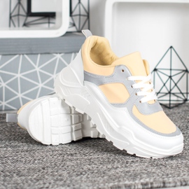 SHELOVET Zapatillas con estilo blanco amarillo 3