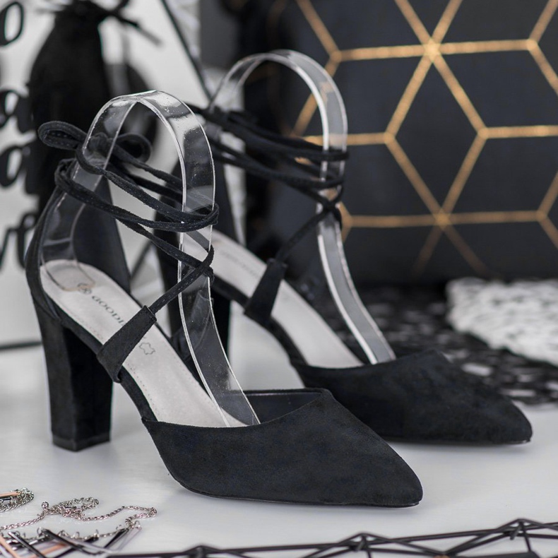 Goodin Bombas atadas negro 1