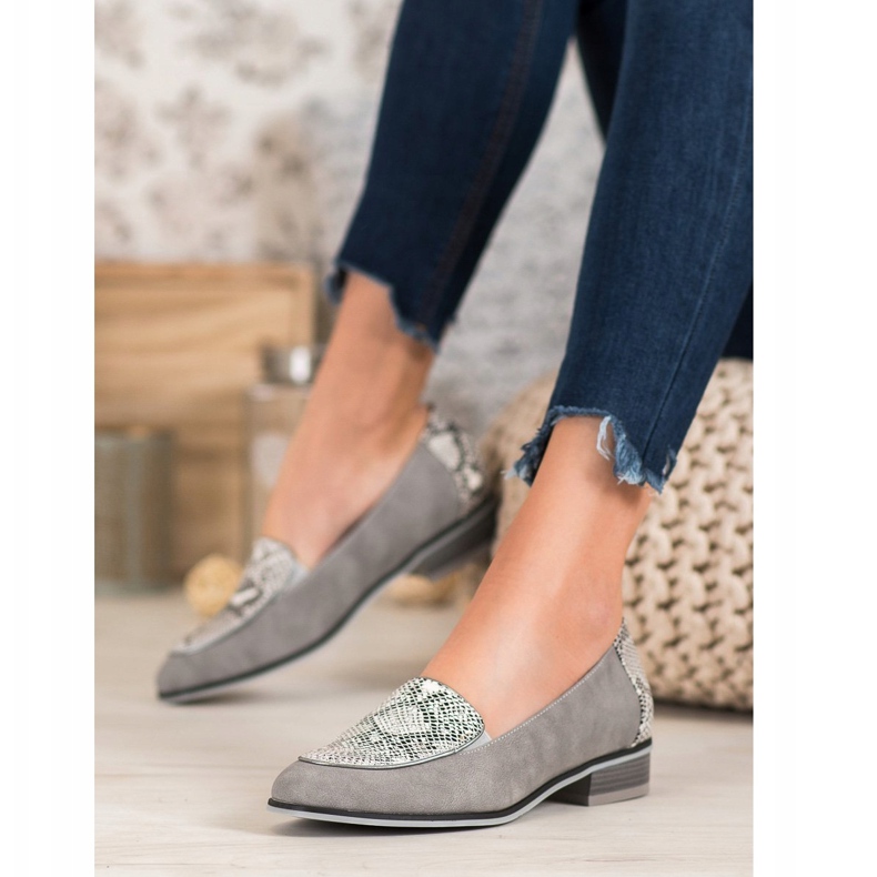 Mocasines VINCEZA con estampado de serpiente gris 2