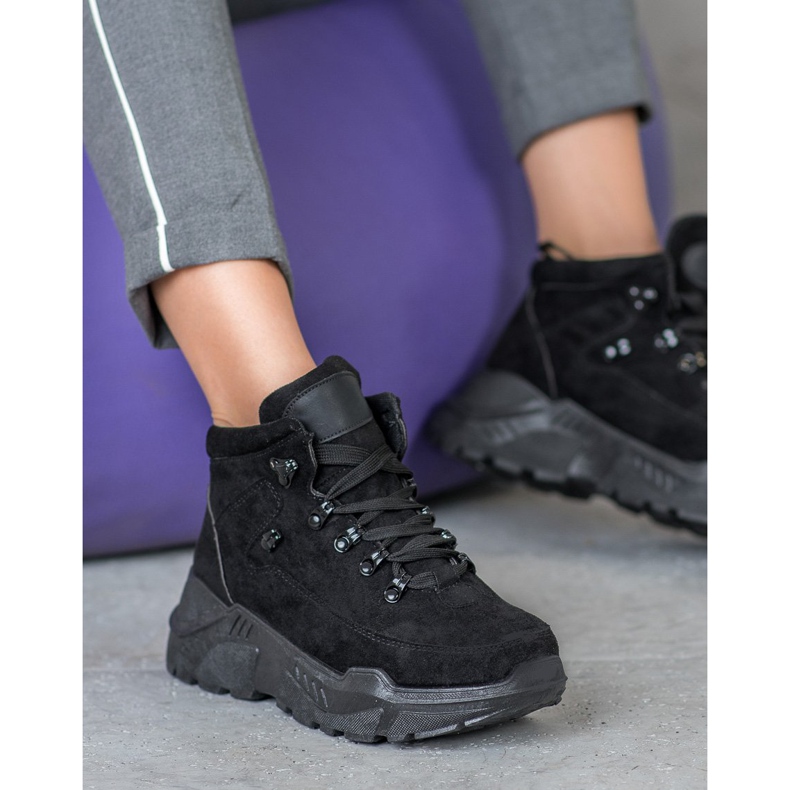 Queentina Zapatillas de gamuza negro 2