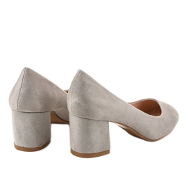 Zapatos de tacón de ante gris en el poste FM1089 3