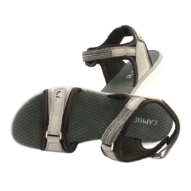 Sandalias deportivas cómodas Caprice 28606 beige marrón 6