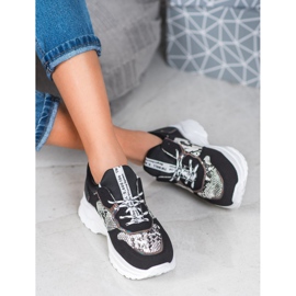 SHELOVET Zapatillas negras con estampado de serpiente negro multicolor 1 SHELOVET Zapatillas negras con estampado de serpiente negro multicolor 1