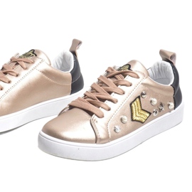 Zapatillas 856-Y doradas ricamente decoradas negro amarillo 2