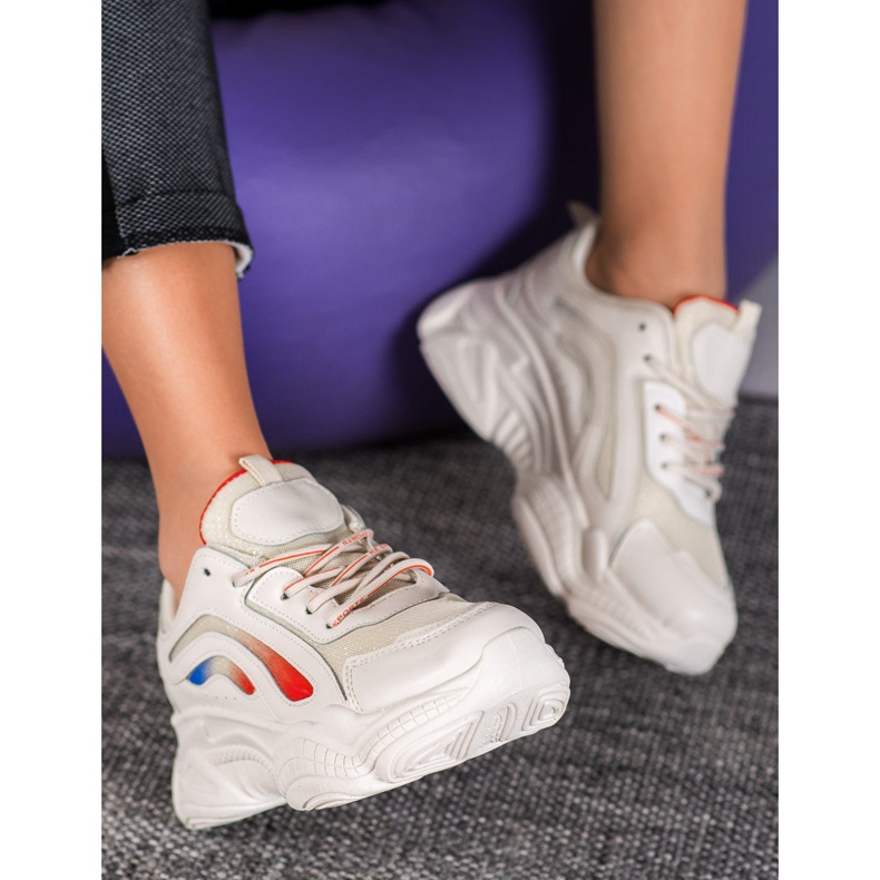 SHELOVET Zapatillas beige con estilo 2