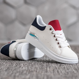 SHELOVET Zapatillas en la plataforma con cuero ecológico blanco 3