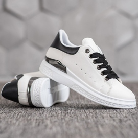SHELOVET Zapatillas en la plataforma con cuero ecológico blanco 4