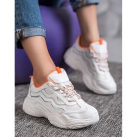 SHELOVET Zapatillas en la plataforma blanco 5