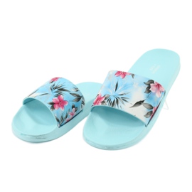 Pantuflas de flores perfiladas American Club blanco azul rosado gris verde 3
