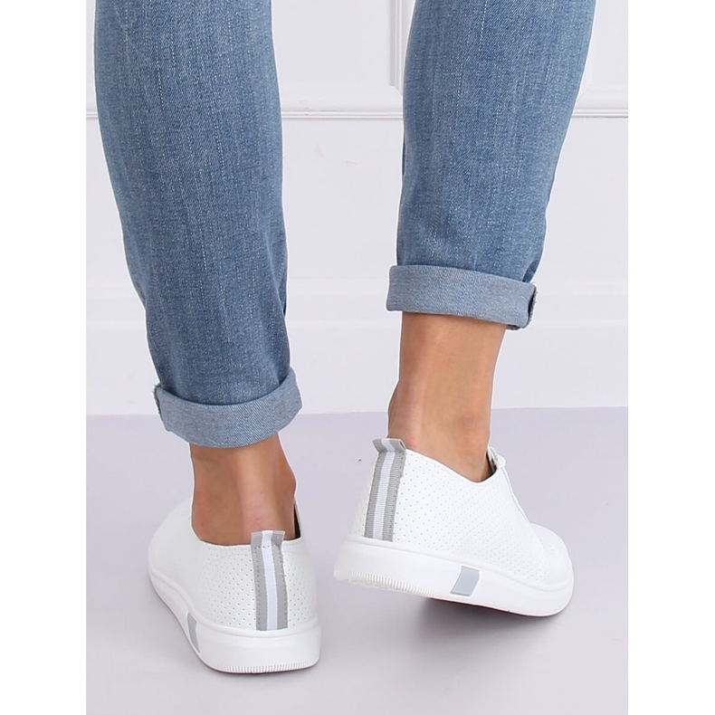 Zapatillas con cordones en blanco y gris BB77 Grey 2 Zapatillas con cordones en blanco y gris BB77 Grey 2