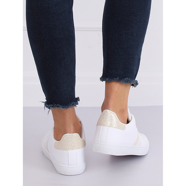 Zapatillas de mujer blancas K-388 WHITE / GOLD blanco 2