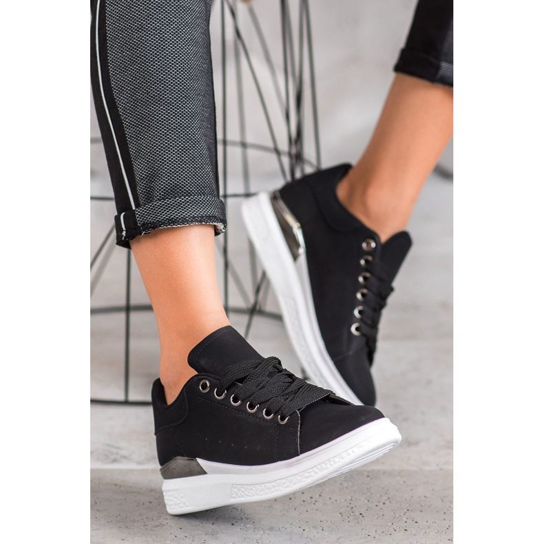 SHELOVET Zapatillas en la plataforma con cuero ecológico negro 2