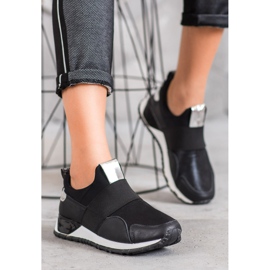 SHELOVET Zapatos sin cordones en la plataforma negro 4