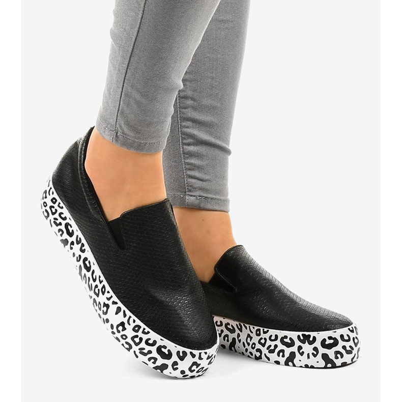 Zapatillas slip-on negras WNH-3 negro 2