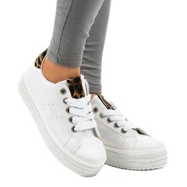 Zapatillas blancas con estampado de leopardo en la plataforma M-071 blanco 1 Zapatillas blancas con estampado de leopardo en la plataforma M-071 blanco 1