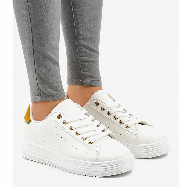 Zapatillas blancas clásicas en la plataforma BK-52 blanco 1