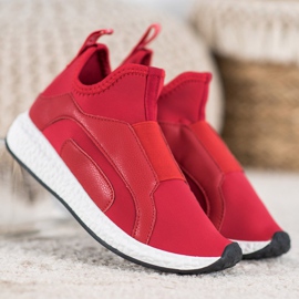 Bona Zapatos rojos en la plataforma 3