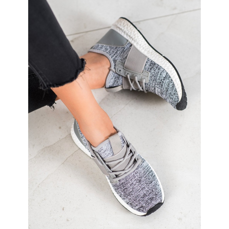 Bona Calzado deportivo en la plataforma gris 2