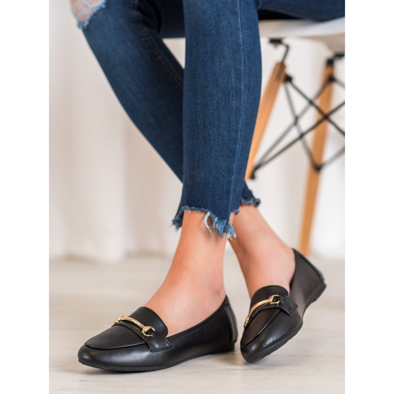 Fama Bailarina casual con adorno negro 1