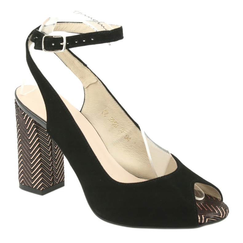 Gamis Sandalias de cuero negro para mujeres Negro 3930 1