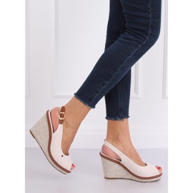 Sandalias con cuña beige R132P Beige 2