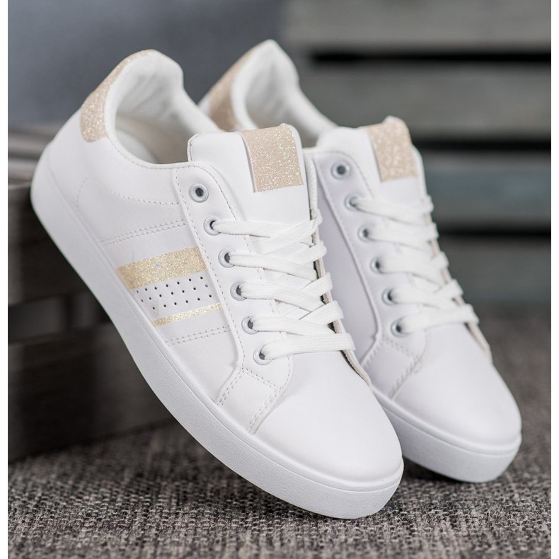 SHELOVET Zapatos deportivos blancos cómodos 1 SHELOVET Zapatos deportivos blancos cómodos 1