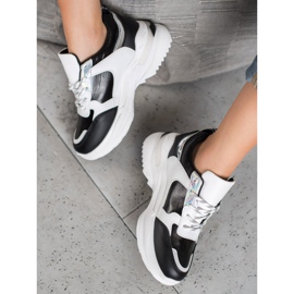 SHELOVET Zapatillas cómodas en la plataforma blanco negro 1