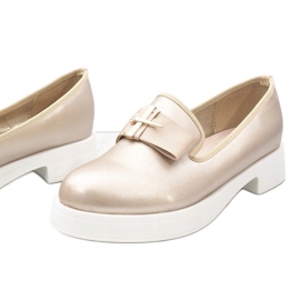 Zapatos dorados sin cordones en la plataforma JFL656-3 2