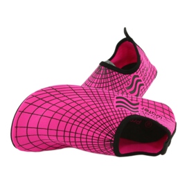 Botas de neopreno ProWater para agua rosas y morados 5